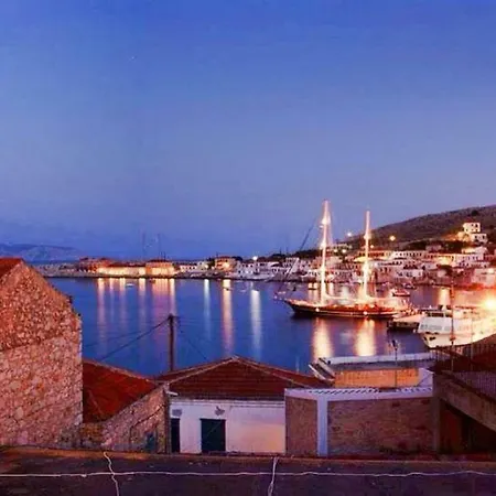 Hébergement de vacances Lola Chalki Town